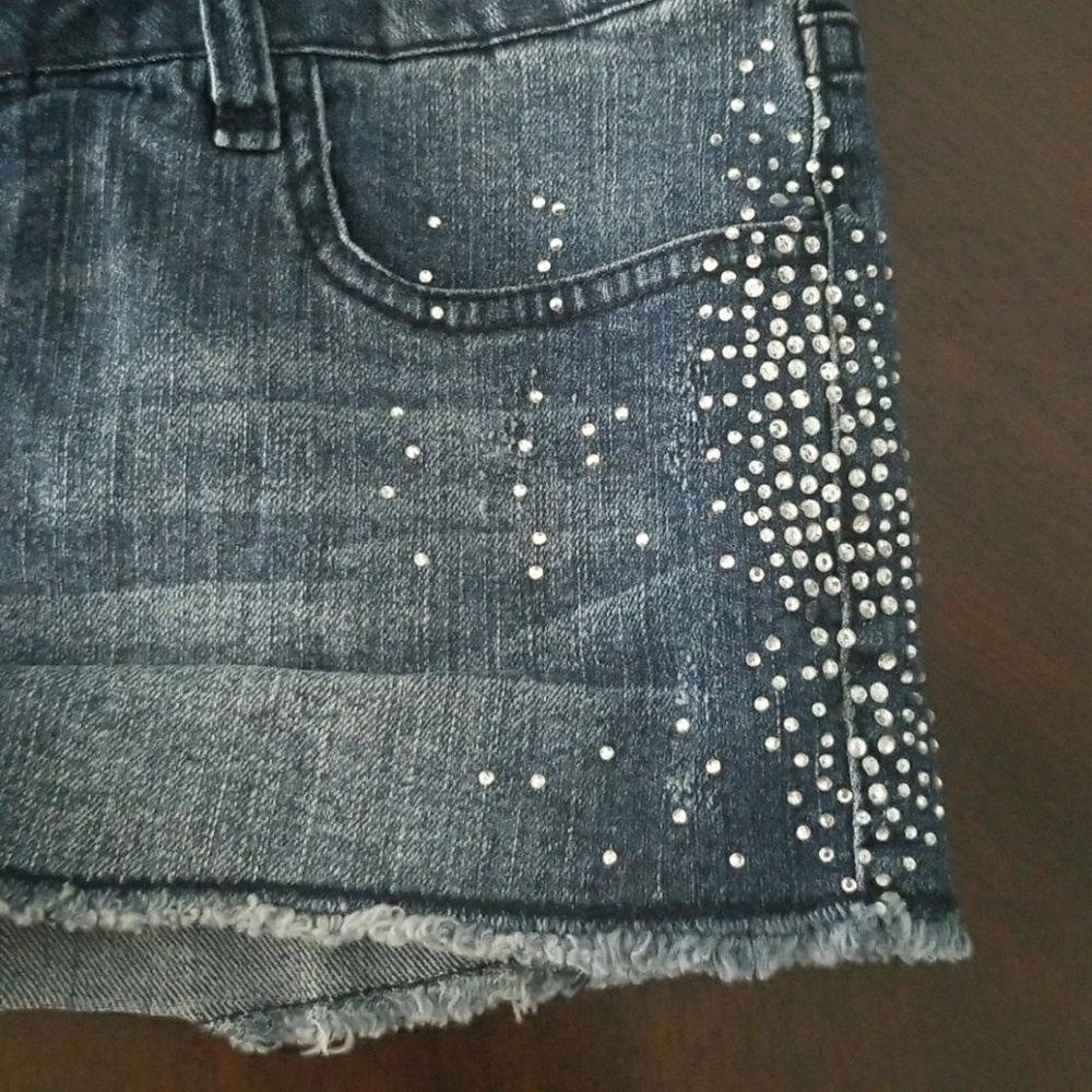 Jean shorts - Picture 2 of 4